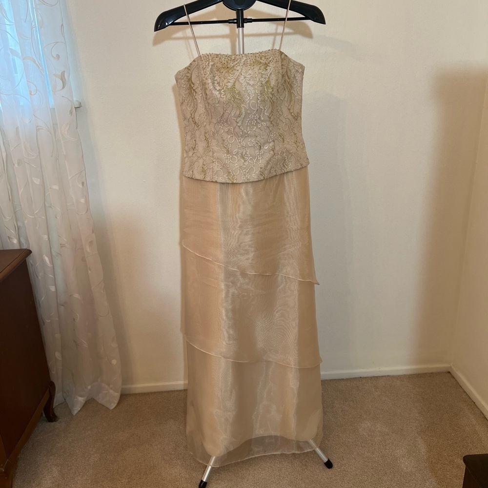David's Bridal Strapless Cream Dress